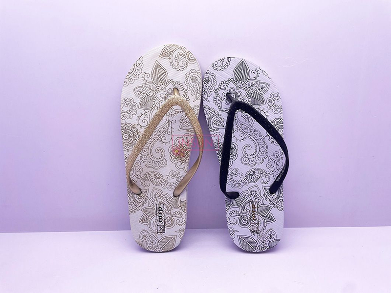 FLIP FLOPS