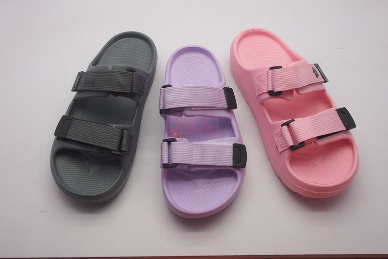 INJECTION SLIDE SLIPPERS
