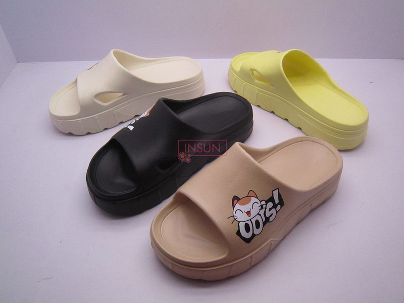 INJECTION SLIDE SLIPPERS