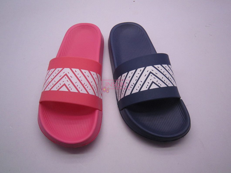 INJECTION SLIDE SLIPPERS