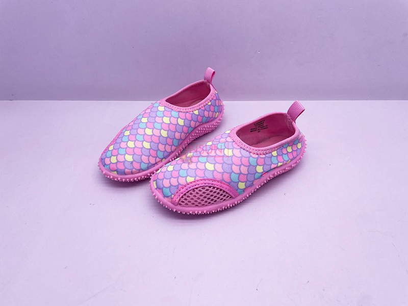 AQUA SHOES