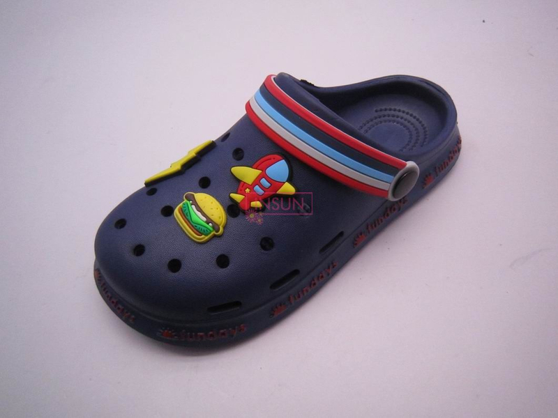 CHILD CLOG