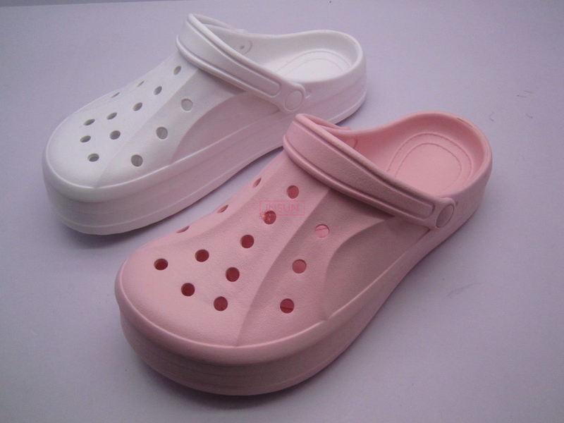 WOMEN CLOG