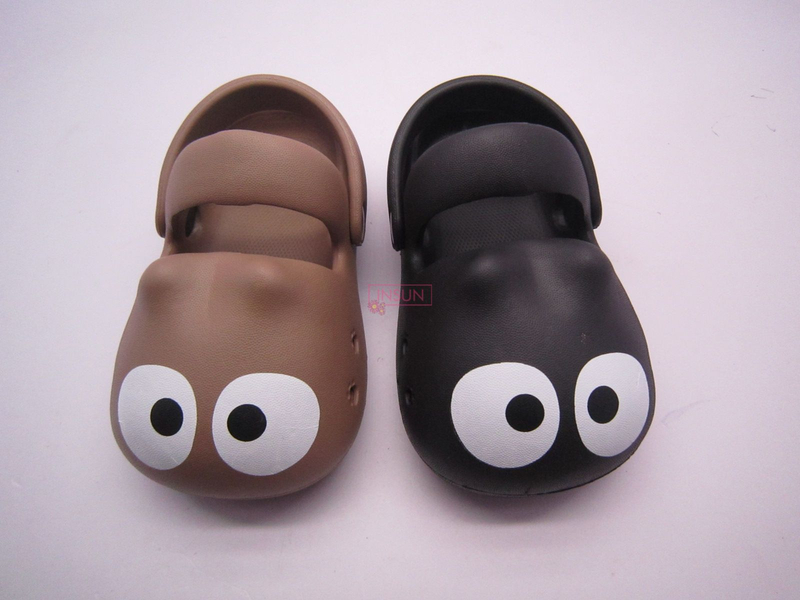 CHILD CLOG