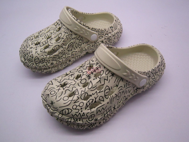 CHILD CLOG