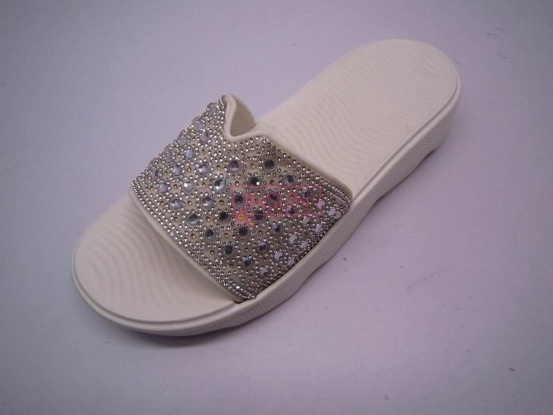 WOMEN SEPERATE INJECTION