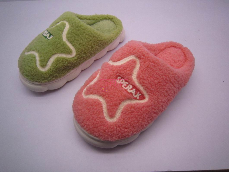 FUR SLIPPERS