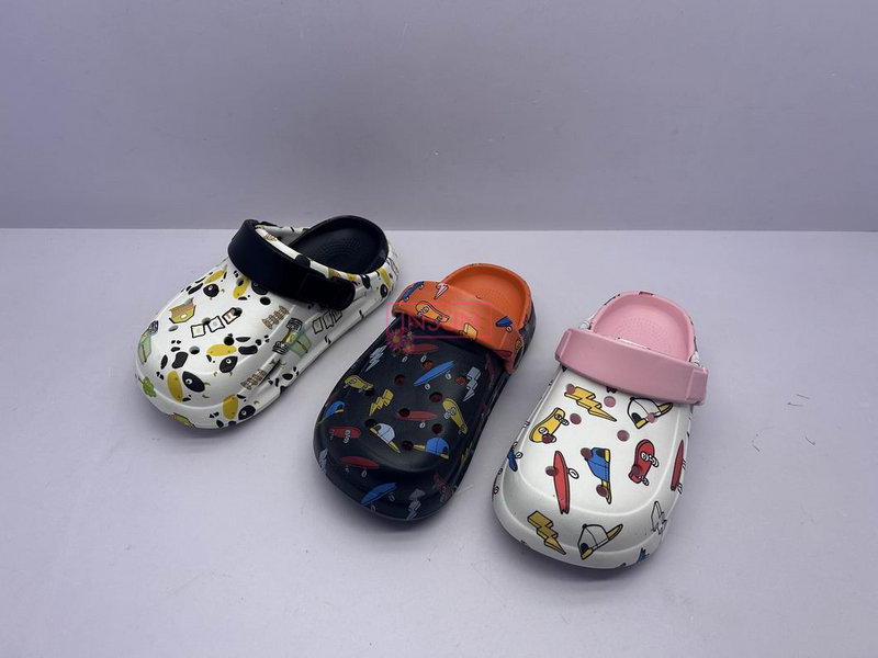 CHILD CLOG