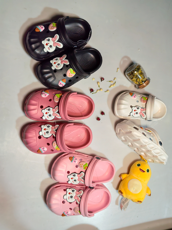 CHILD CLOGS