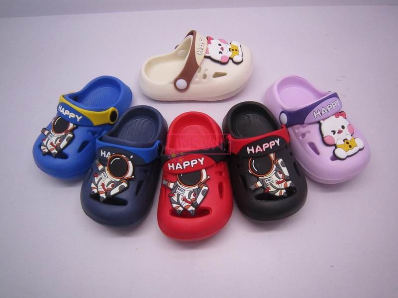 CHILD CLOGS