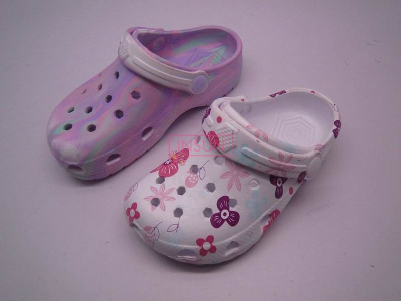 CHILD CLOGS