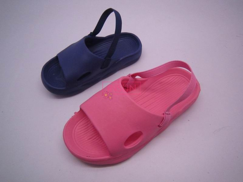 INJECTION SLIDE SLIPPERS
