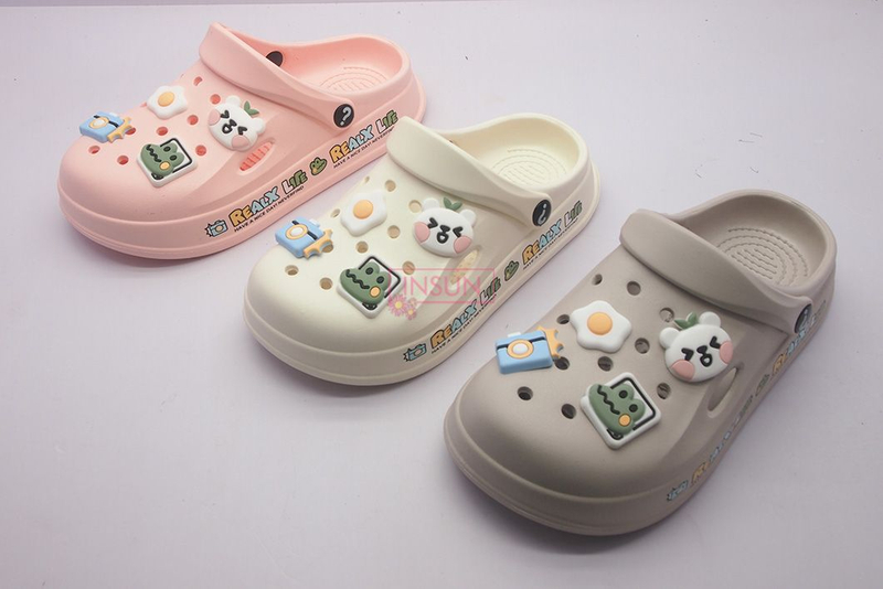 CLOGS