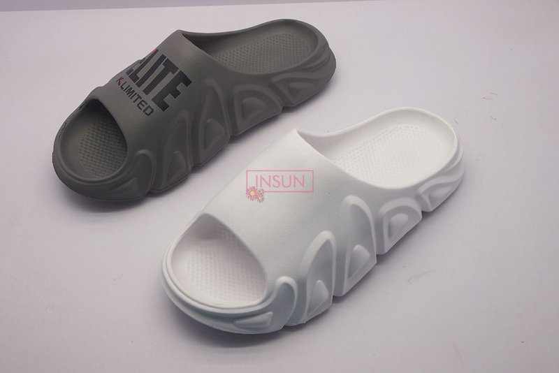 INJECTION SLIDE SLIPPERS
