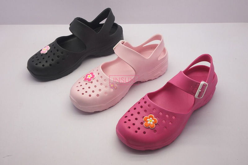 CLOGS