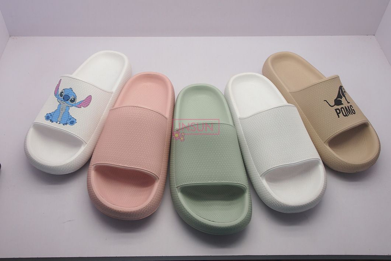 INJECTION SLIDE SLIPPERS