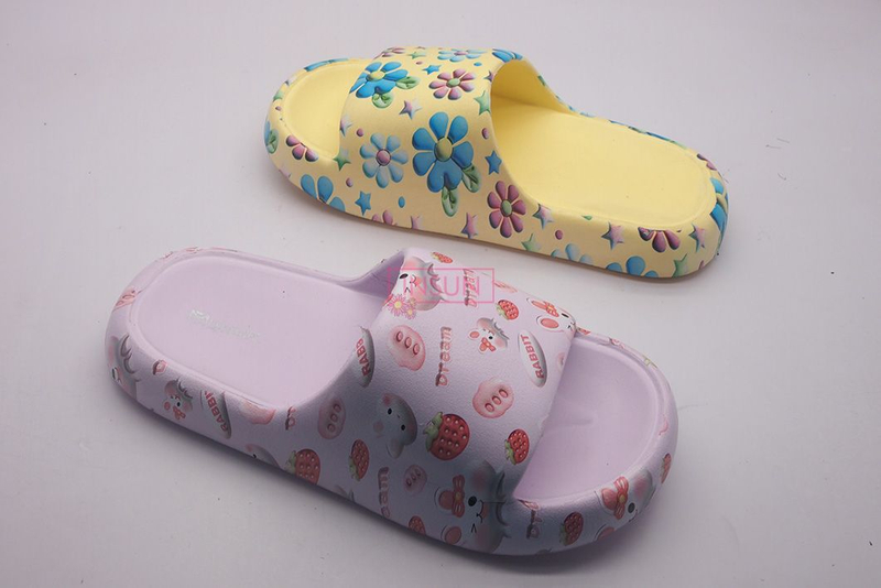 INJECTION SLIDE SLIPPERS
