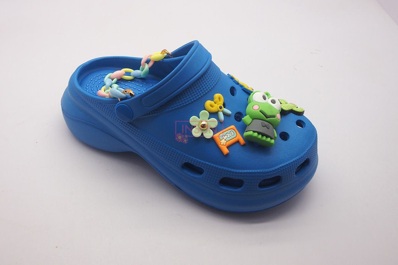 CLOGS