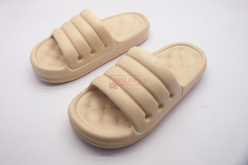 INJECTION SLIDE SLIPPERS