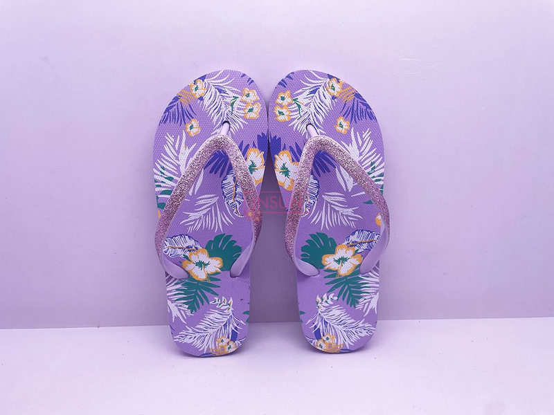 FLIP FLOPS