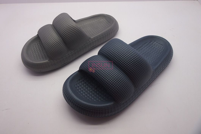 INJECTION SLIDE SLIPPERS