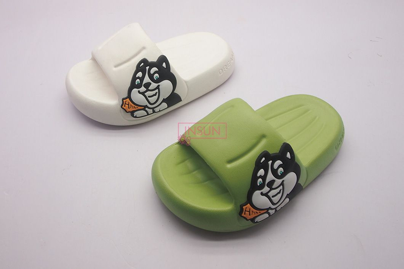 INJECTION SLIDE SLIPPERS