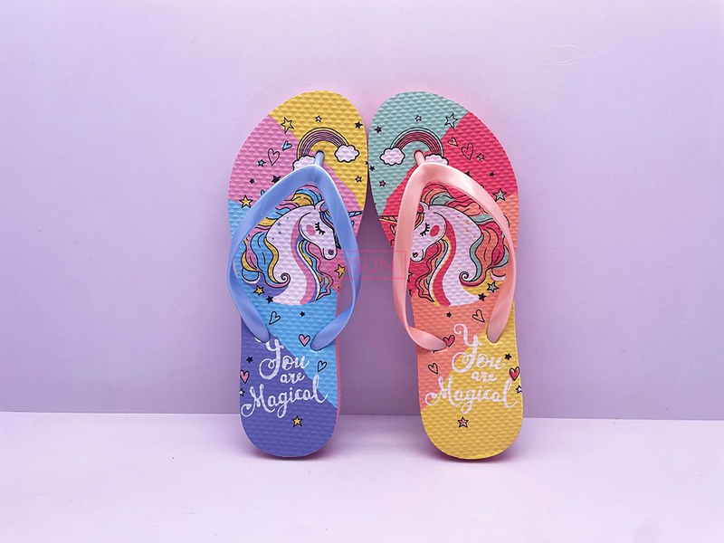 FLIP FLOPS