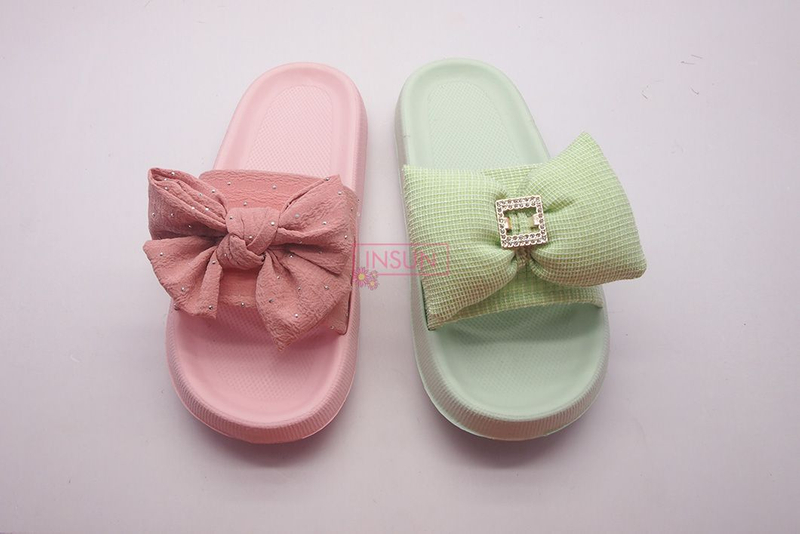 INJECTION SLIDE SLIPPERS