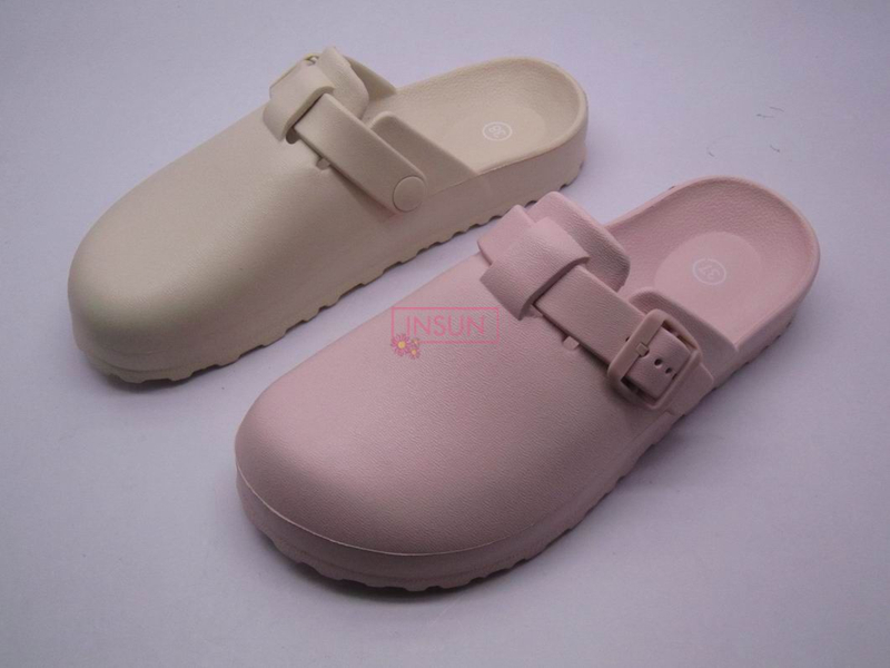 WOMEN CLOG