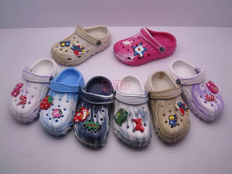 CHILD CLOG