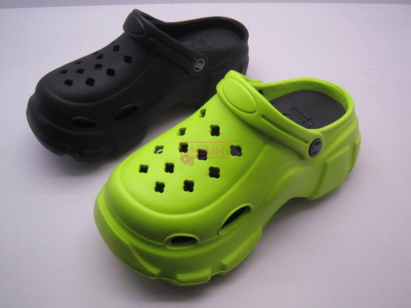 WOMEN CLOG