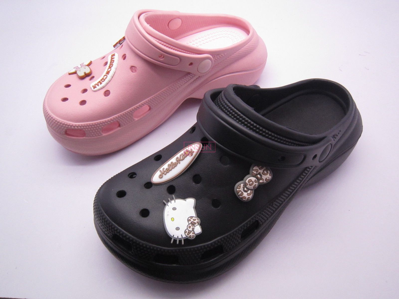 WOMEN CLOG