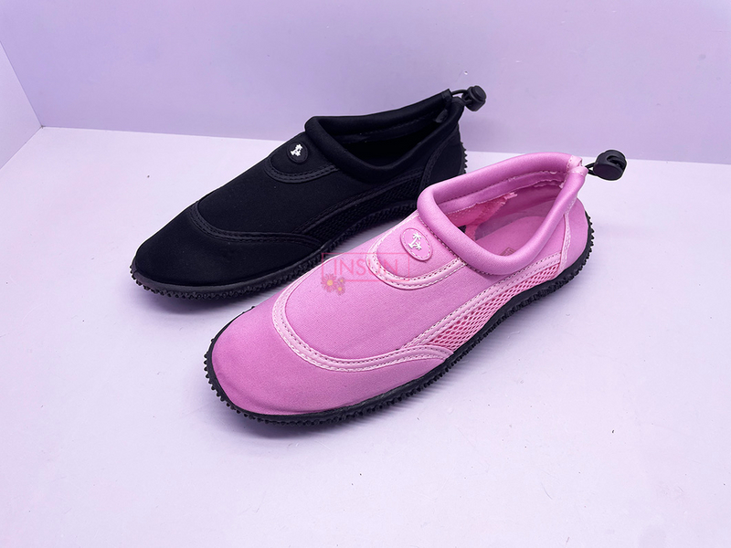 AQUA SHOES