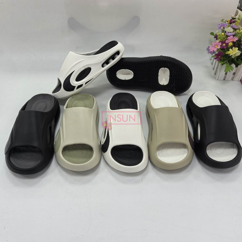 BOYS / MEN SLIPPERS