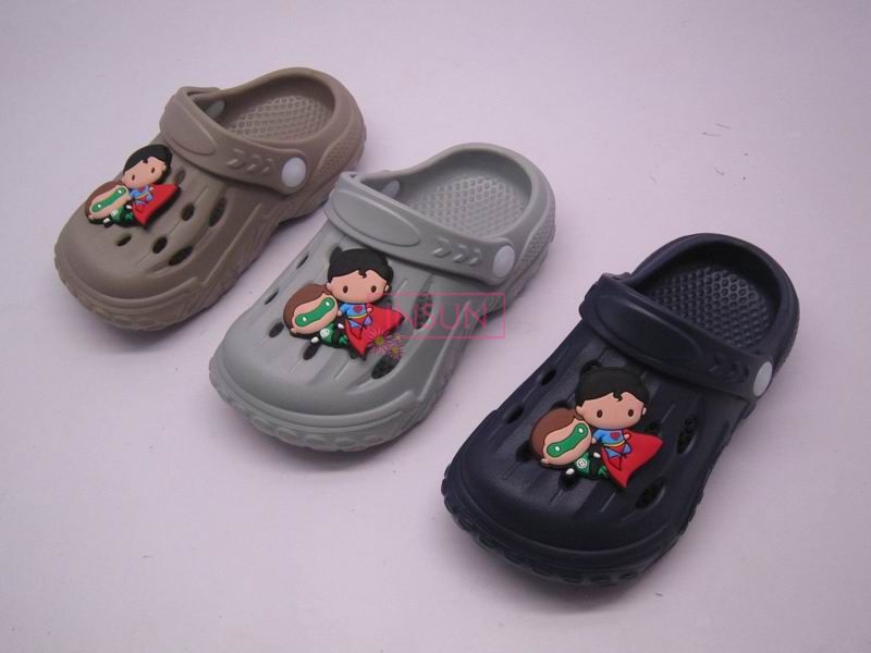 CHILD CLOGS