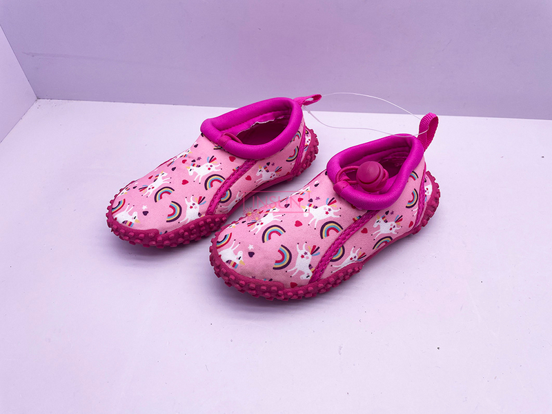 AQUA SHOES