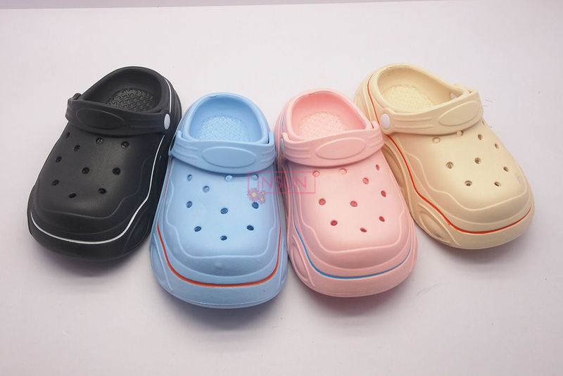 CLOGS