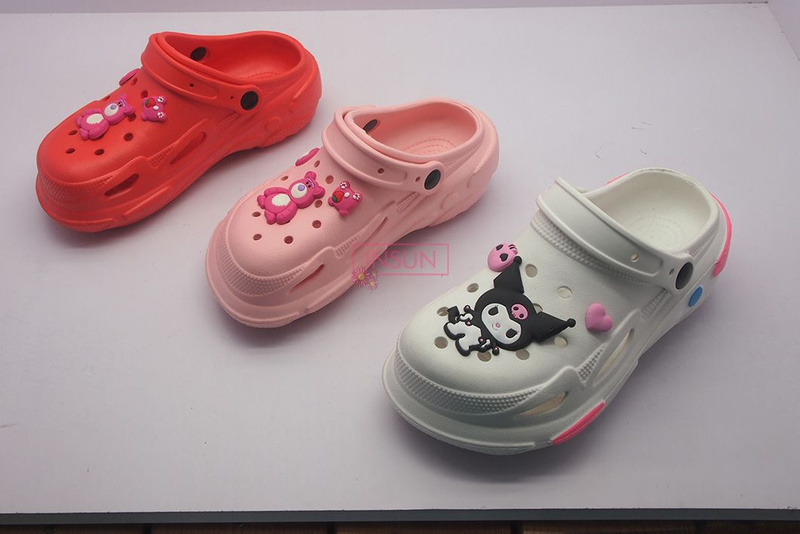 CLOGS