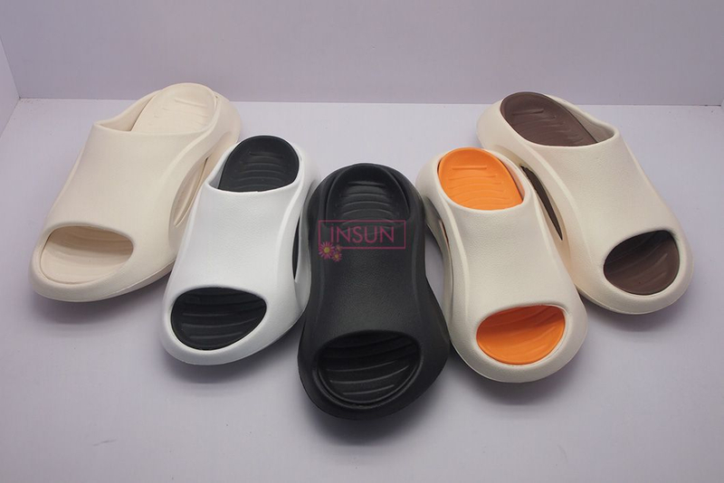 INJECTION SLIDE SLIPPERS