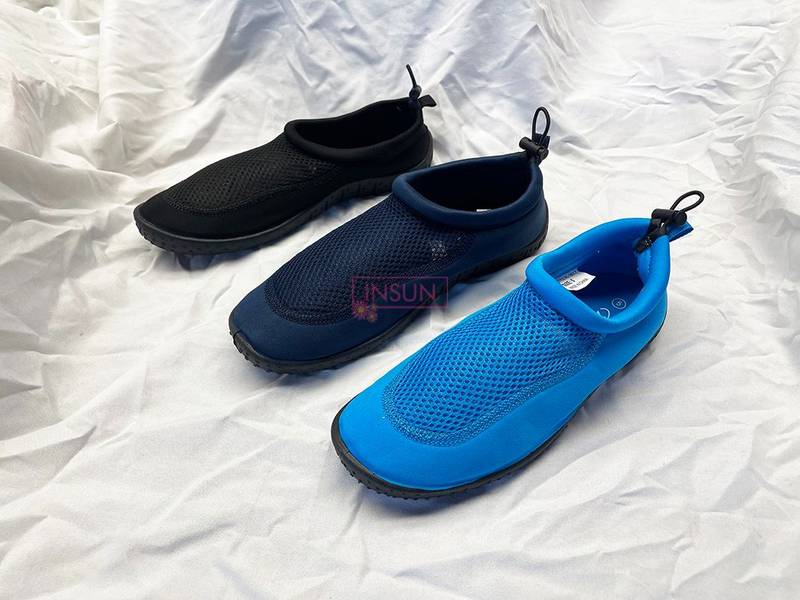 AQUA SHOES