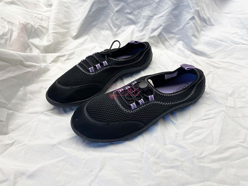 AQUA SHOES
