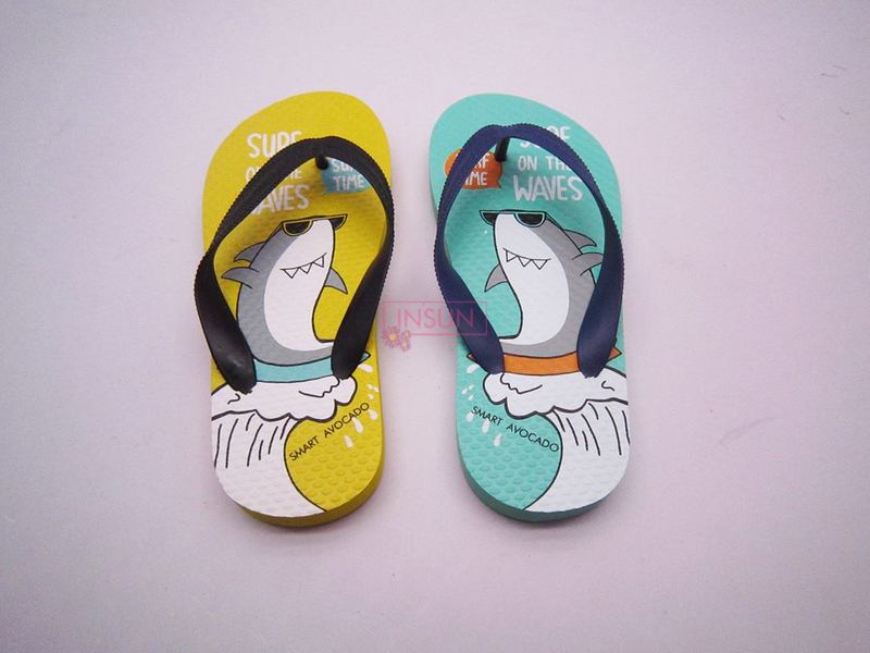 FLIP FLOPS
