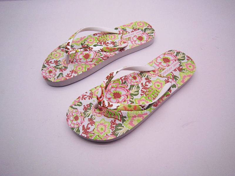 FLIP FLOPS
