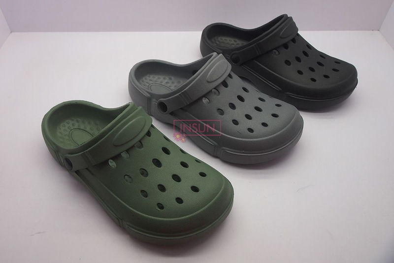 MEN CLOGS