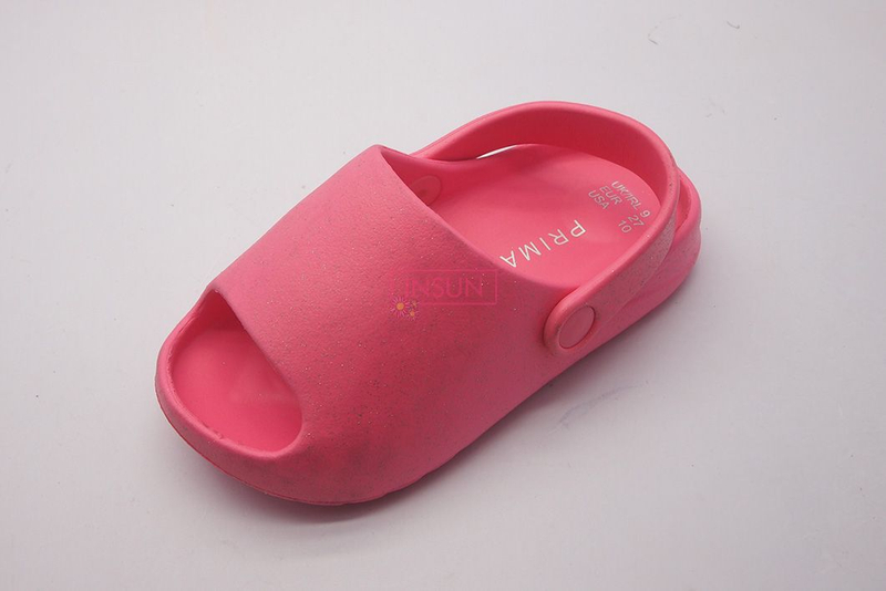 INJECTION SLIDE SLIPPERS