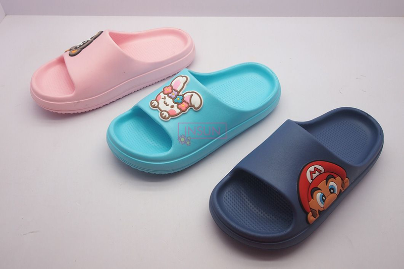 INJECTION SLIDE SLIPPERS
