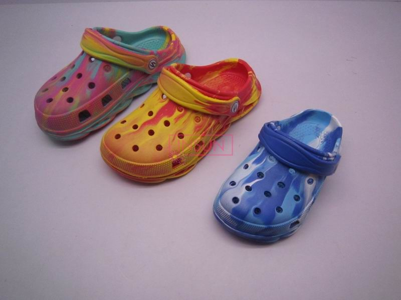 CHILD CLOG