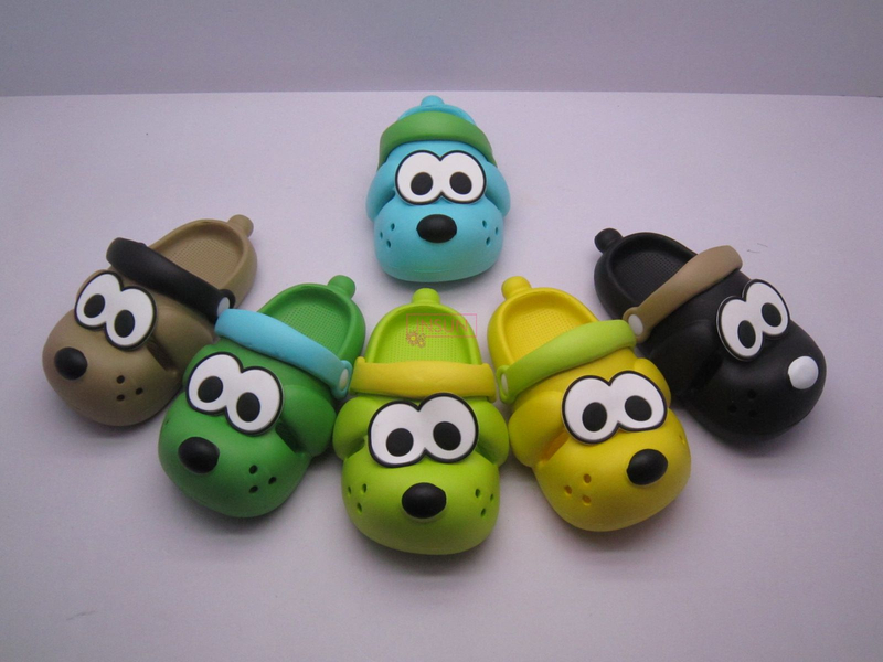 CHILD CLOG