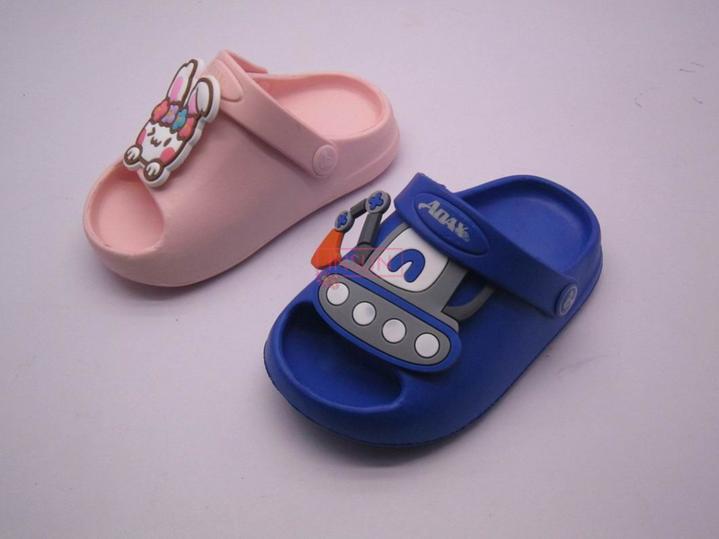 CHILD CLOG