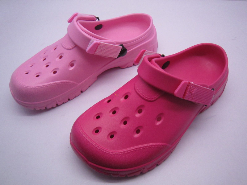 WOMEN CLOG